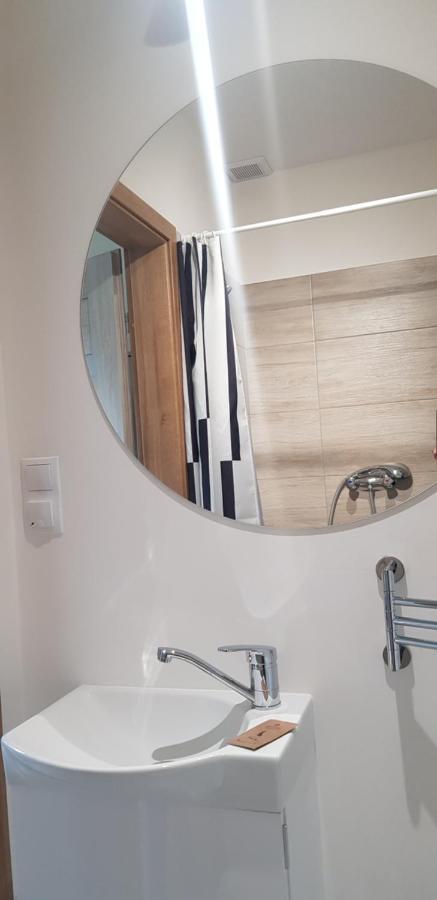 White Room Wroclaw Przy Wyspie Opatowickiej Exterior foto